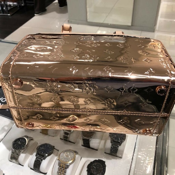 NWT MICHAEL KORS METALLIC DUFFLE HANDBAG CROSSBODY - Picture 4 of 8